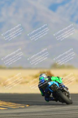media/Dec-05-2024-Racers Edge (Thu) [[e102e0690b]]/3-B Group/Session 5 (Turn 16)/